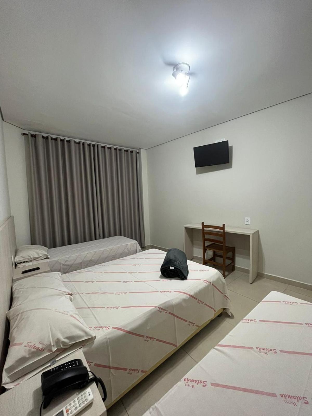 Hotel Salomao - Proximo A 25 De Marco, Bom Retiro, Bras E Rua Santa Efigenia, A 2 Minutos Do Mirante Sampa Sky E Pista De Skate Anhangabau ساو باولو المظهر الخارجي الصورة